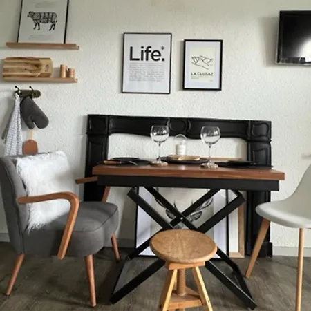 Studio Cosy La Clusaz 아파트 *